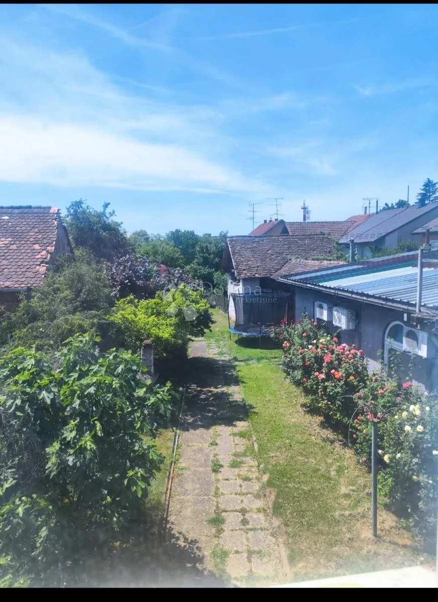 hotel na zlatnoj lokaciji - slika 8