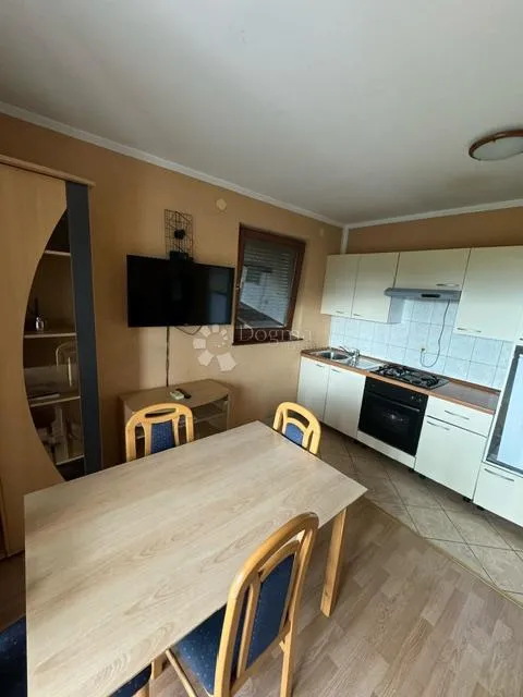 stan sa pogledom na more - slika 2