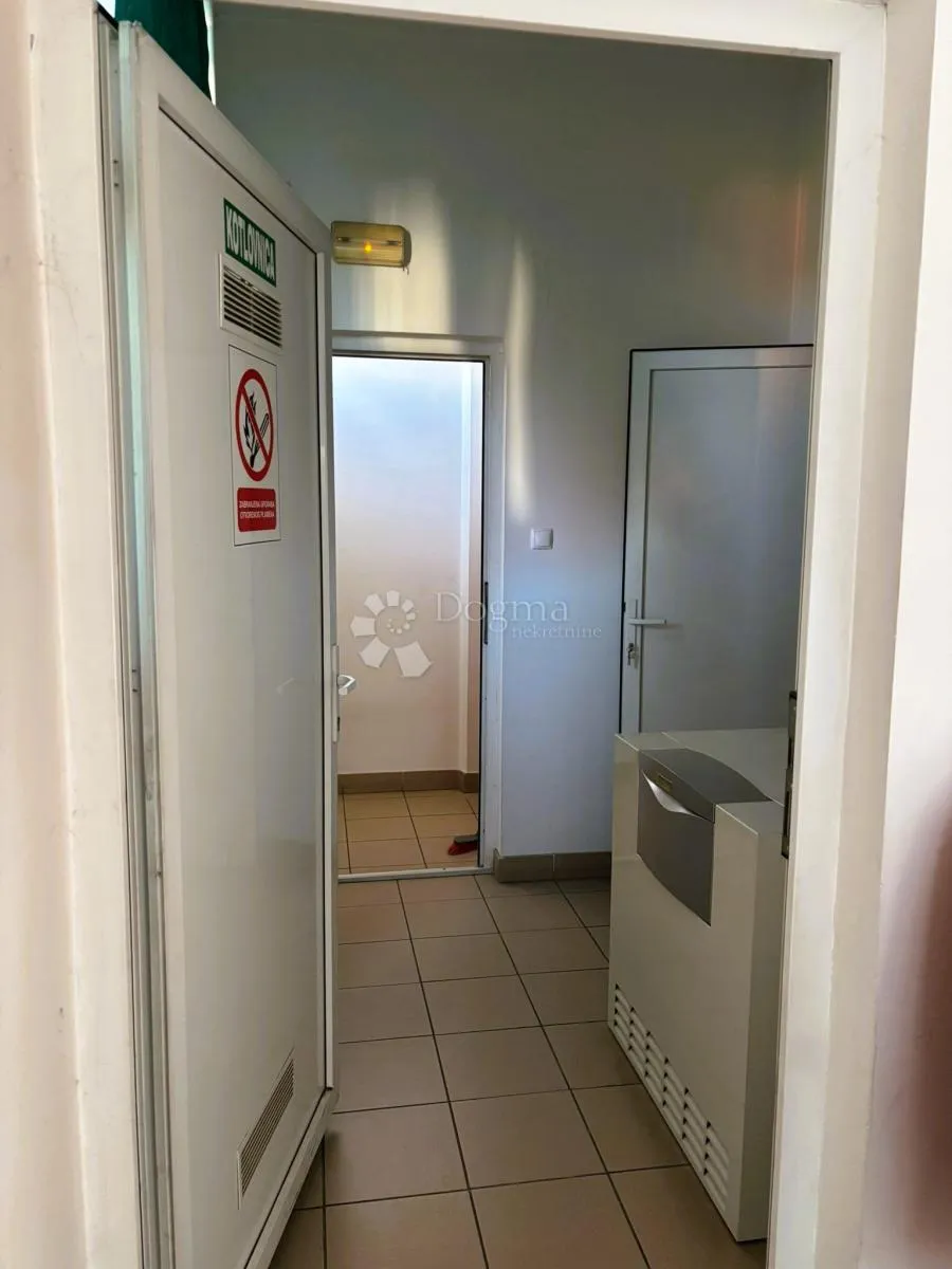 vidljiva i frekventna lokacija - poslovni prostor nadomak varaždina - slika 4