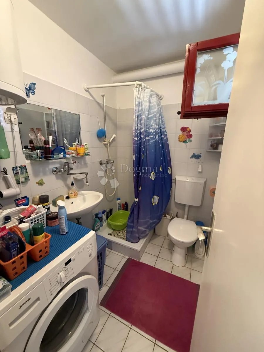 apartman dvoetažni stinica velika terasa vrt pogled more sniženo - slika 12
