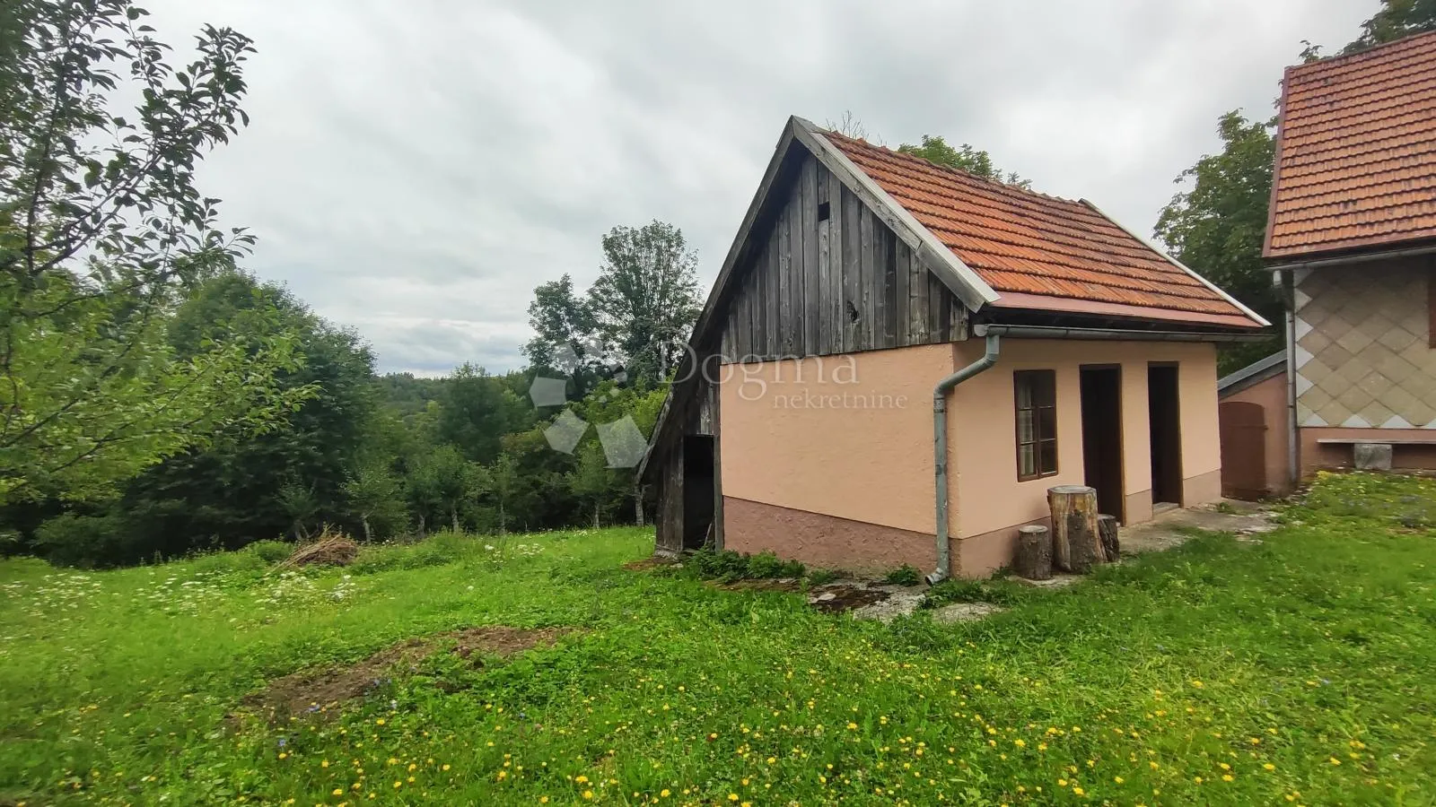 kuća u mirnom dijelu skrada - slika 18