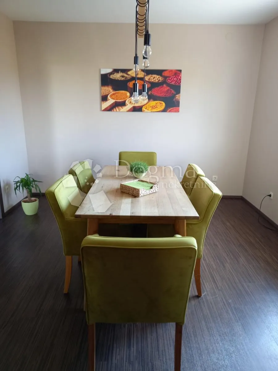 luksuzna kuća u mirnom djelu varaždina - slika 2