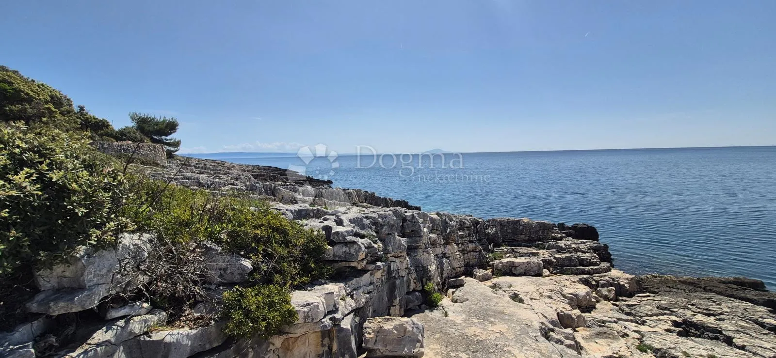poljoprivredno zemljište s pogledom na more - 250 m od plaže - slika 24