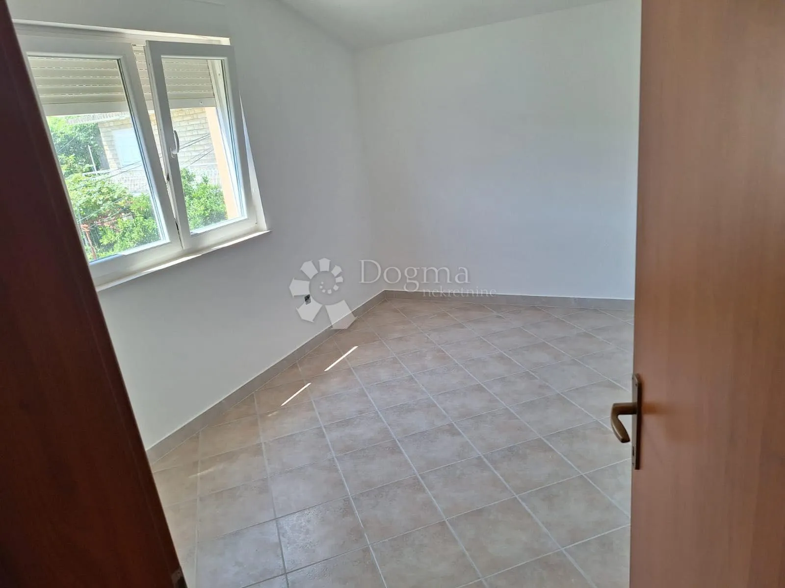 apartman prvi red do mora, marina - slika 8