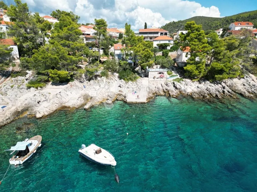 kuća 1.red do mora, uvala na otoku korčuli - slika 45