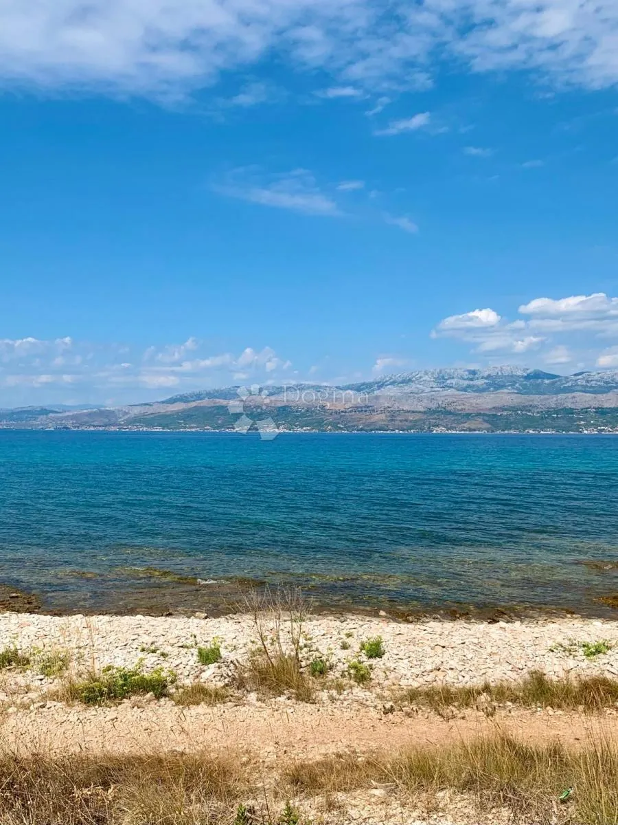 građevinsko zemljište prvi red do mora - slika 12