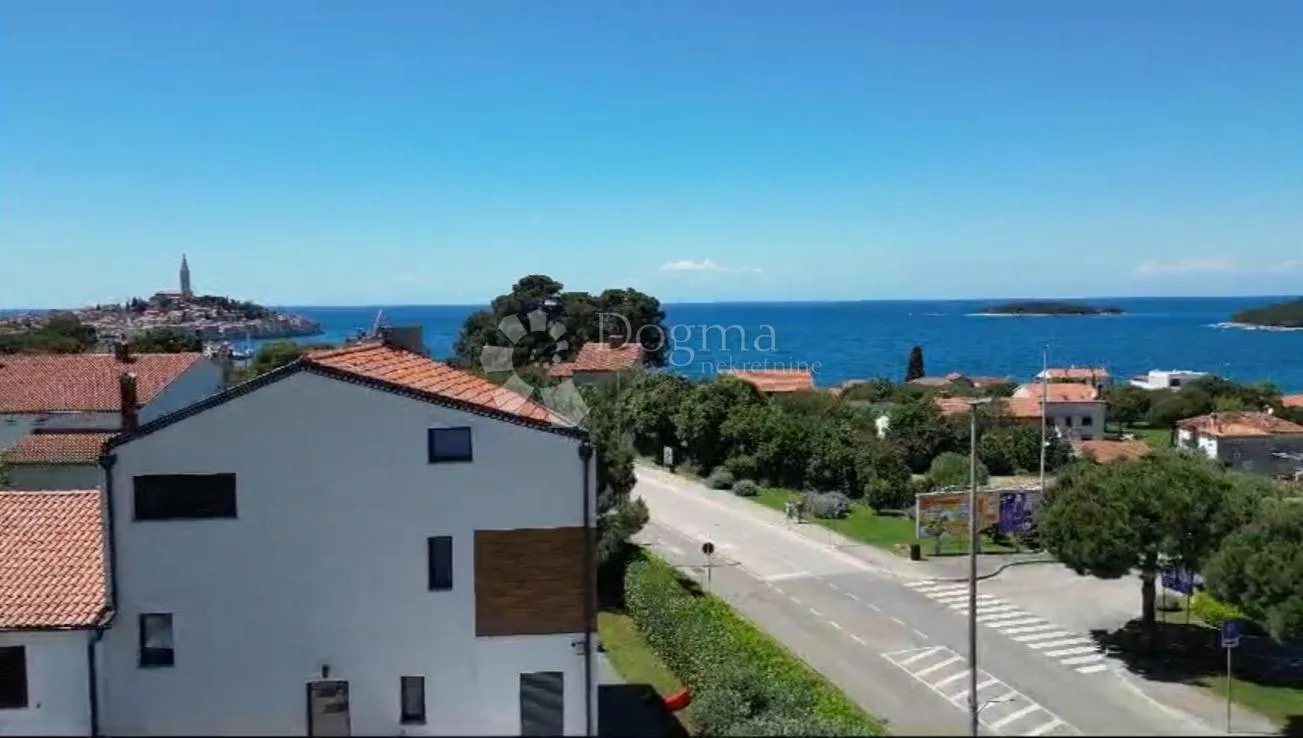 lux dvosoban stan s pogledom na more – rovinj - slika 8