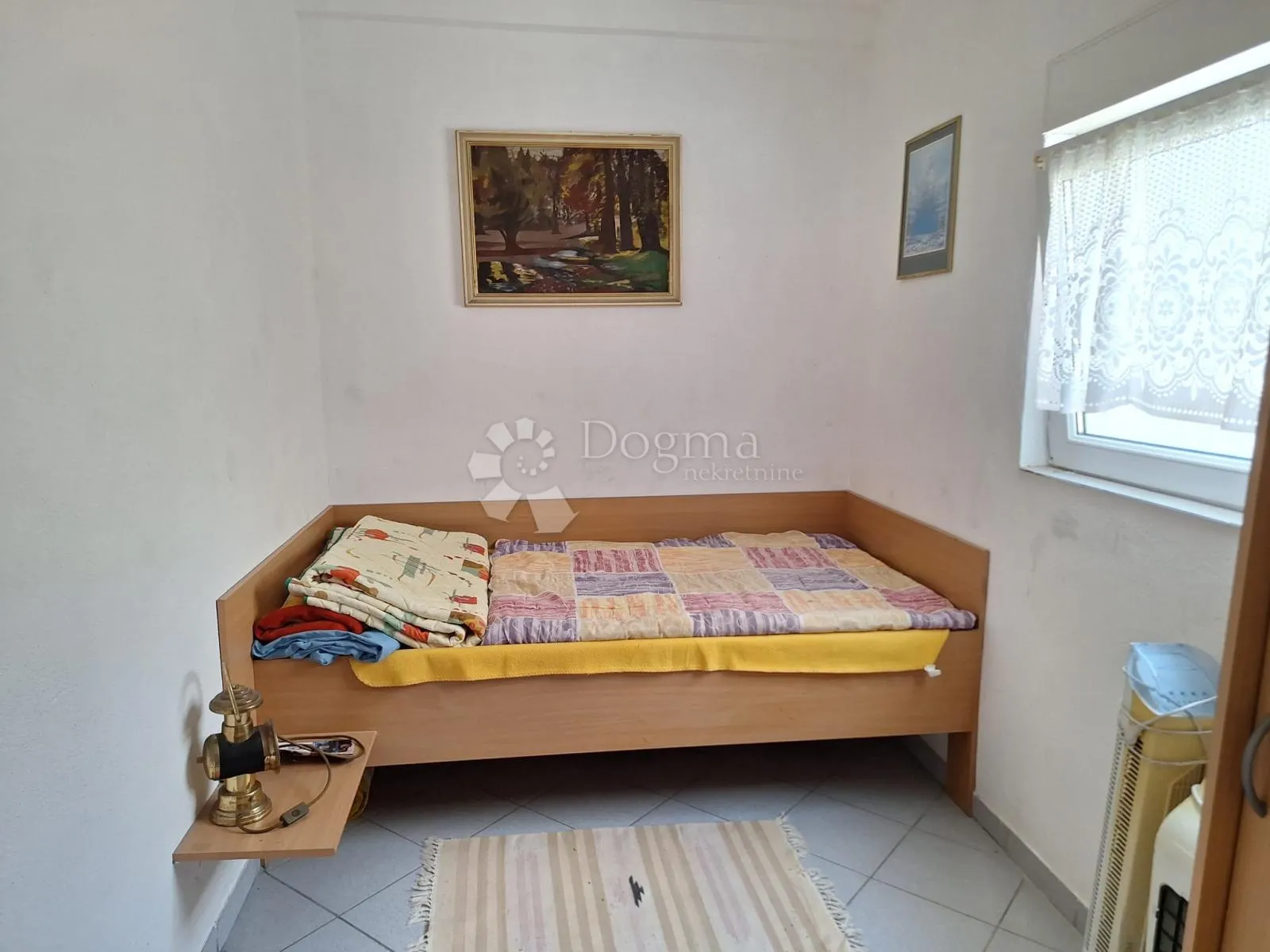 stan u apartmanskoj kući – samo 100 m od mora! - slika 8