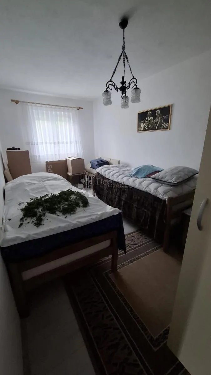 kuća sa pogledom na zrmanju - slika 13