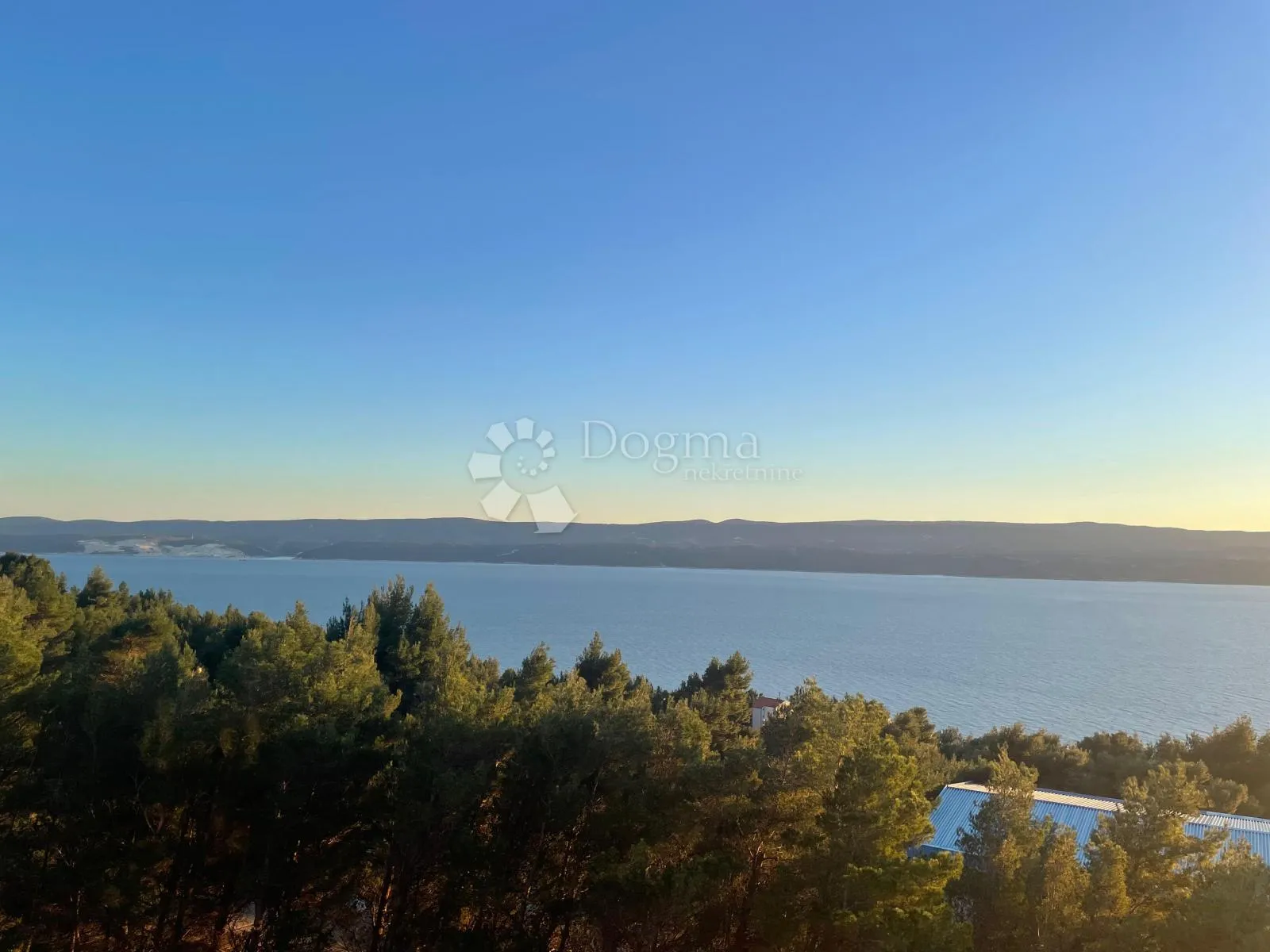 novogradnja, dvosoban stan s pogledom na more – omiš - slika 11