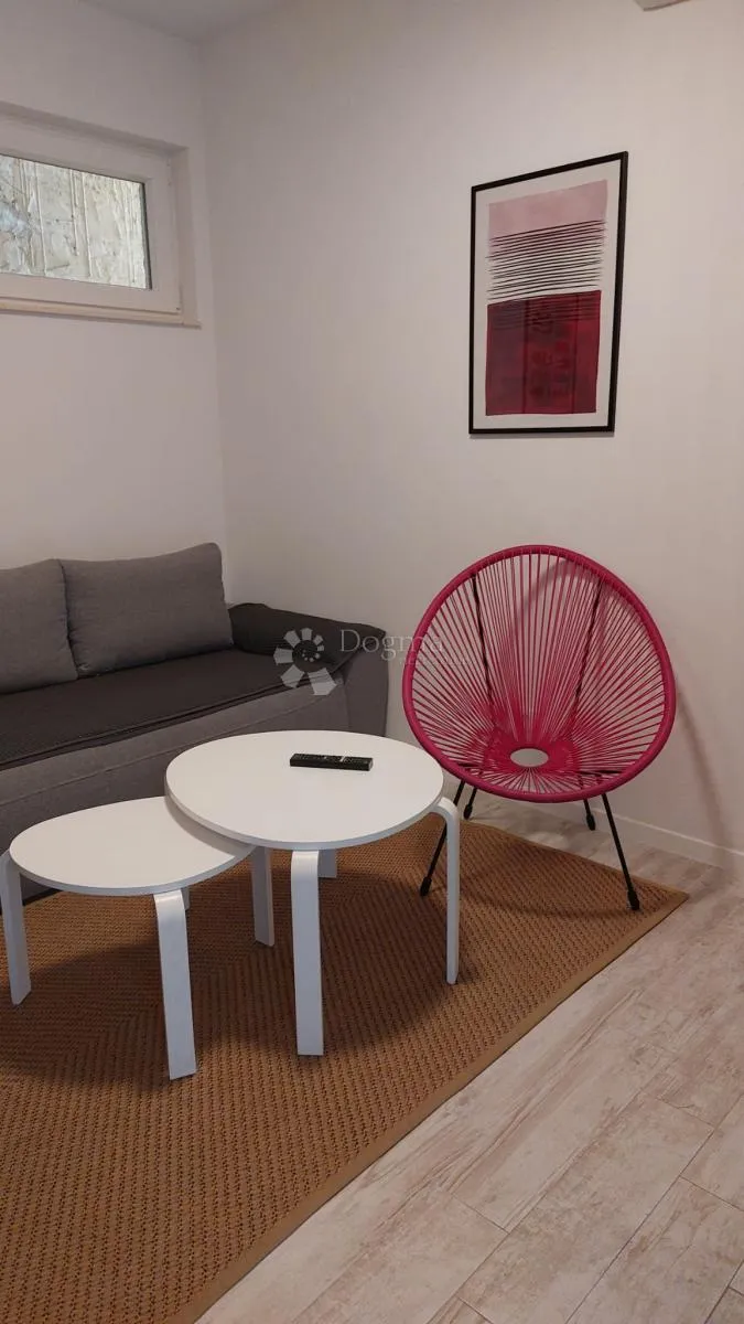 predivna apartmanska kuća podgora - slika 8