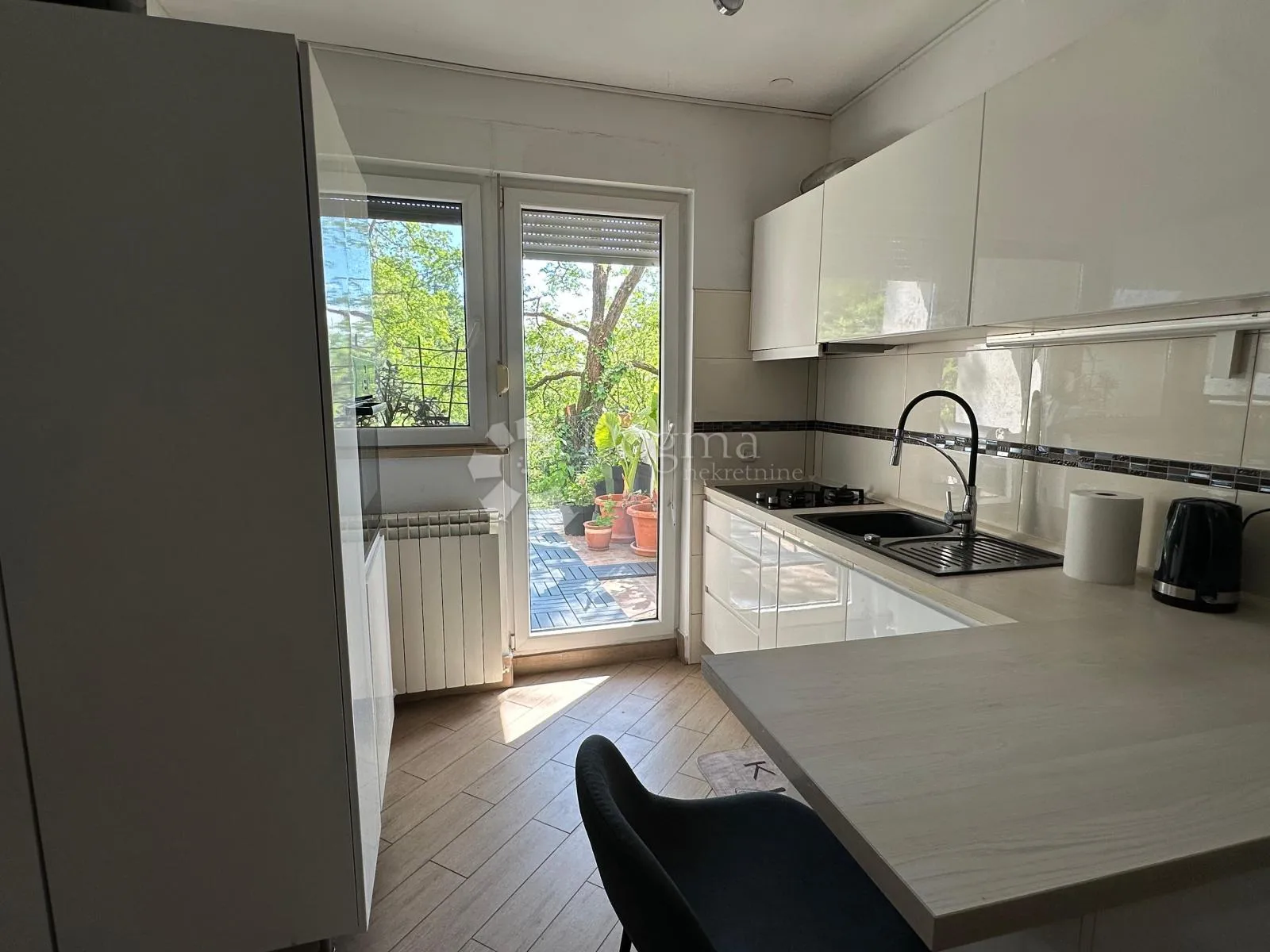 ekskluzivno! 5-sobni stan vrhovec, 111 m², terasa, garaža - slika 6
