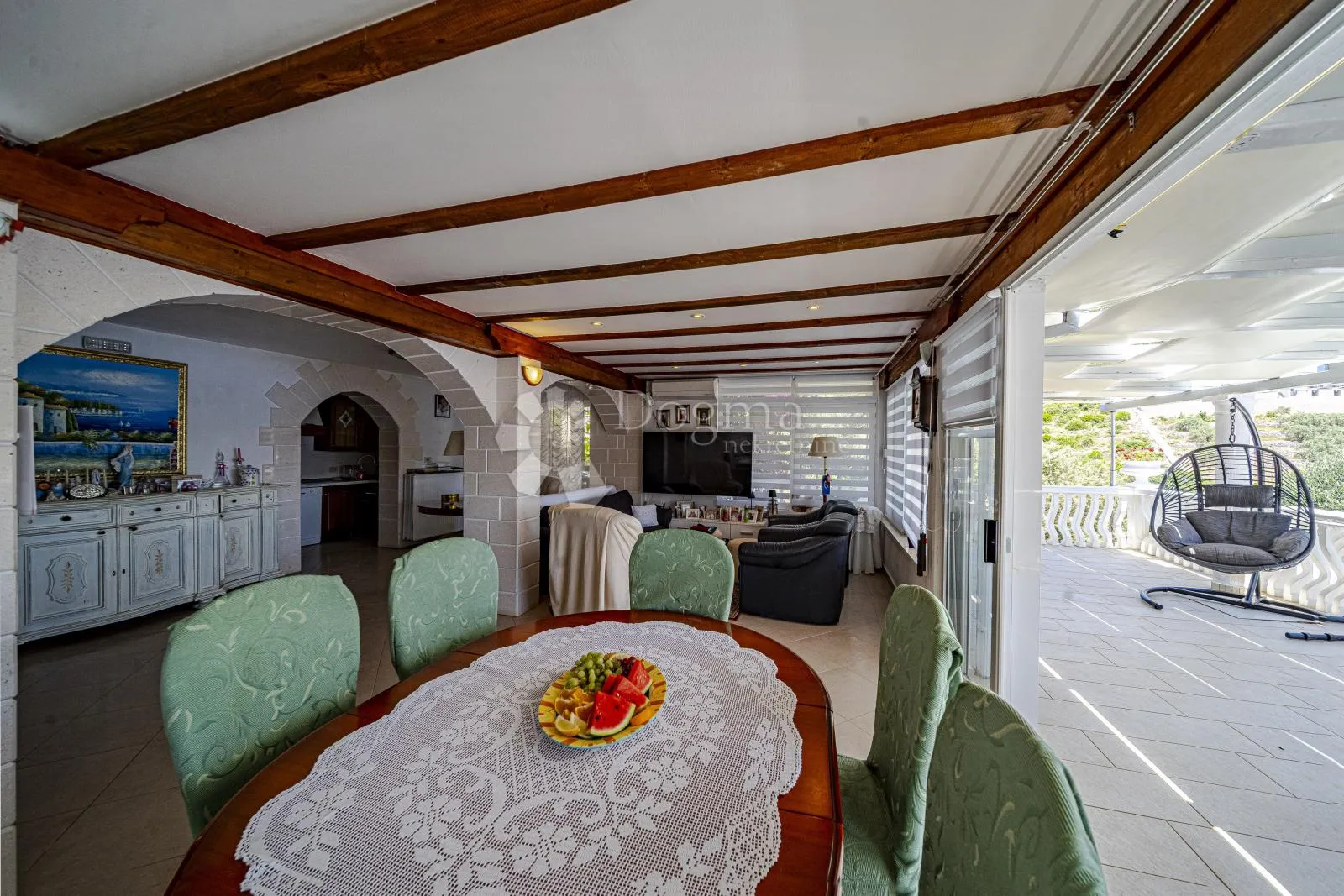 prvi red do mora: samoodrživa apartmanska vila s uhodanim poslovanjem – vela luka, korčula - slika 175