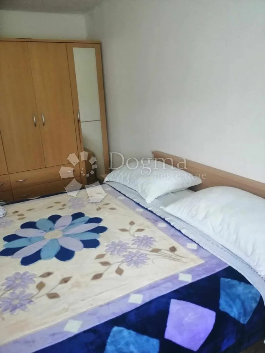 prodaje se kuća, ljubački stanovi - slika 7