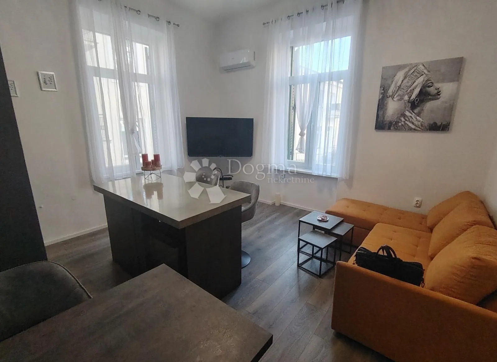 opatija stan prvi red uz more - slika 2