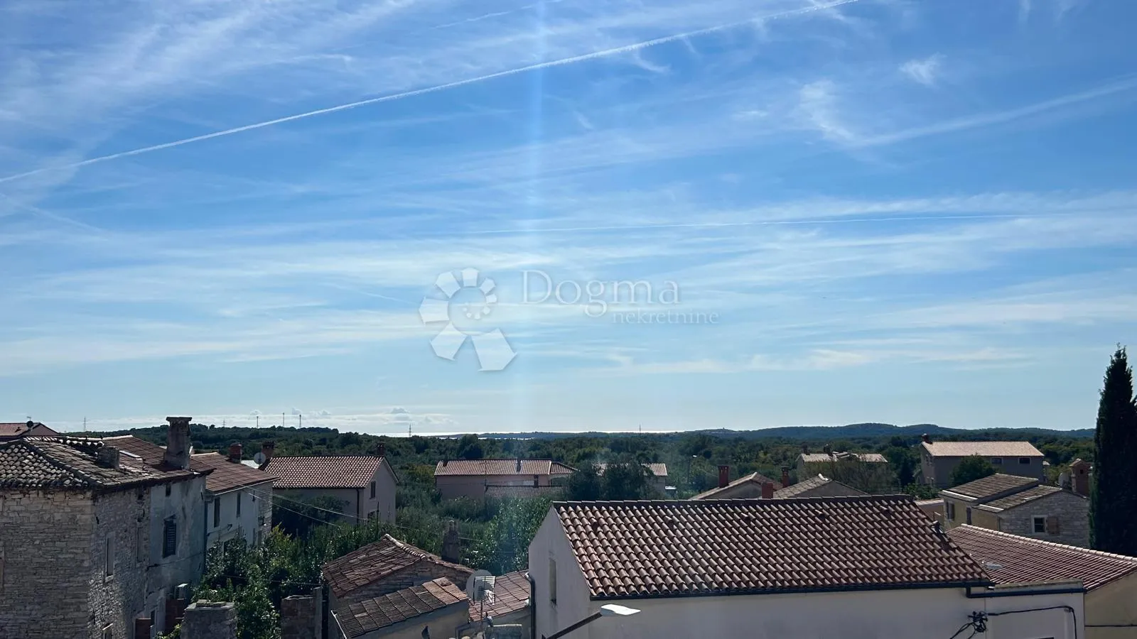 predivna renovirana kuća 160m2 - šišan - slika 21