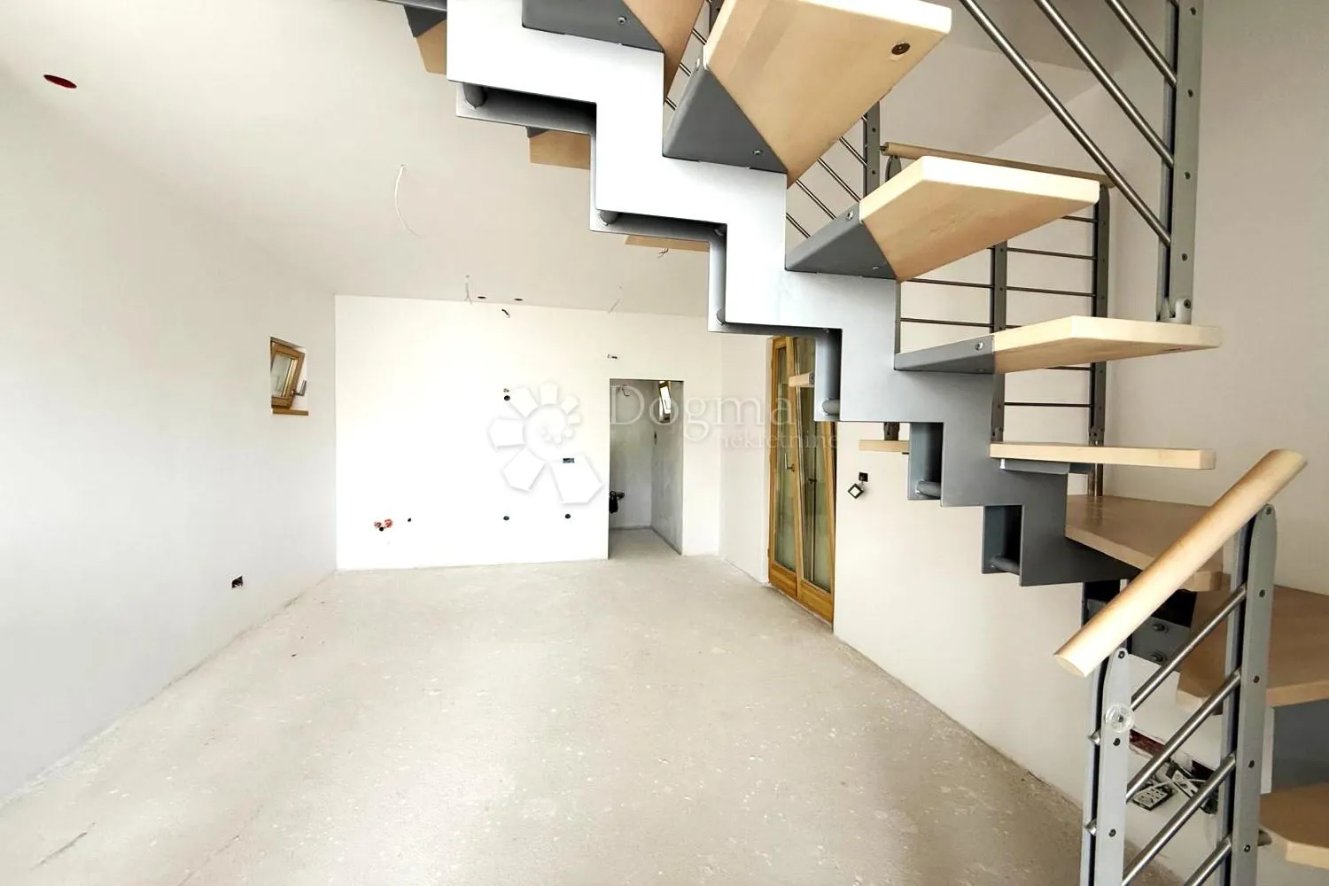 volme – atraktivna nekretnina, vrt, parking, 300 m od mora - slika 11