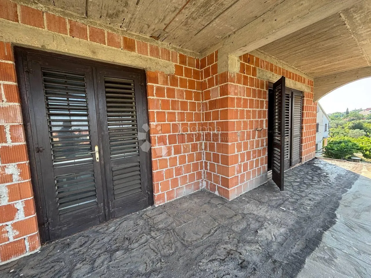 dvije stambene jedinice u roh-bau fazi + 591 m² okućnice – rovinjsko selo - slika 18
