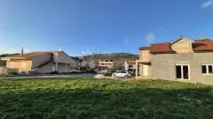 nova nedovršena kuća puna potencijala! - slika 9