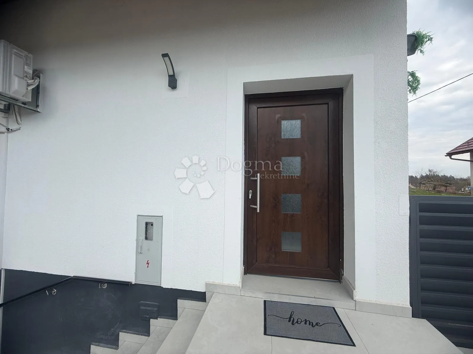 kuća za odmor - top uređena - izvrsna lokacija - slika 16