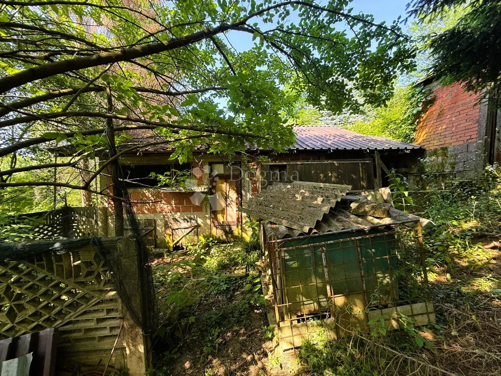 mirna oaza u srcu prirode – kuća s velikim zemljištem u varaždin bregu - slika 27