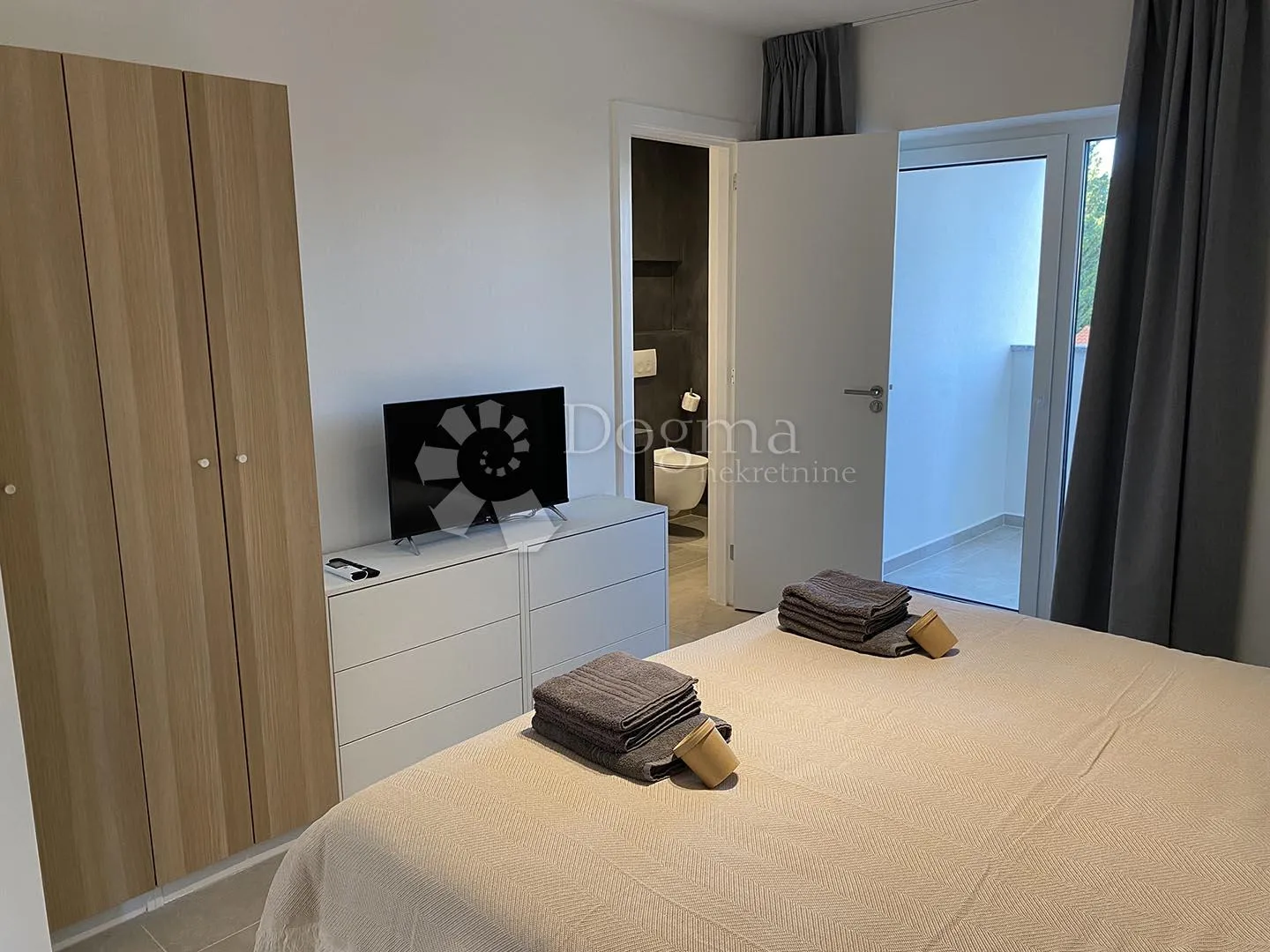 premantura - kuća sa 3 luksuzna apartmana i pogledom na more - slika 14