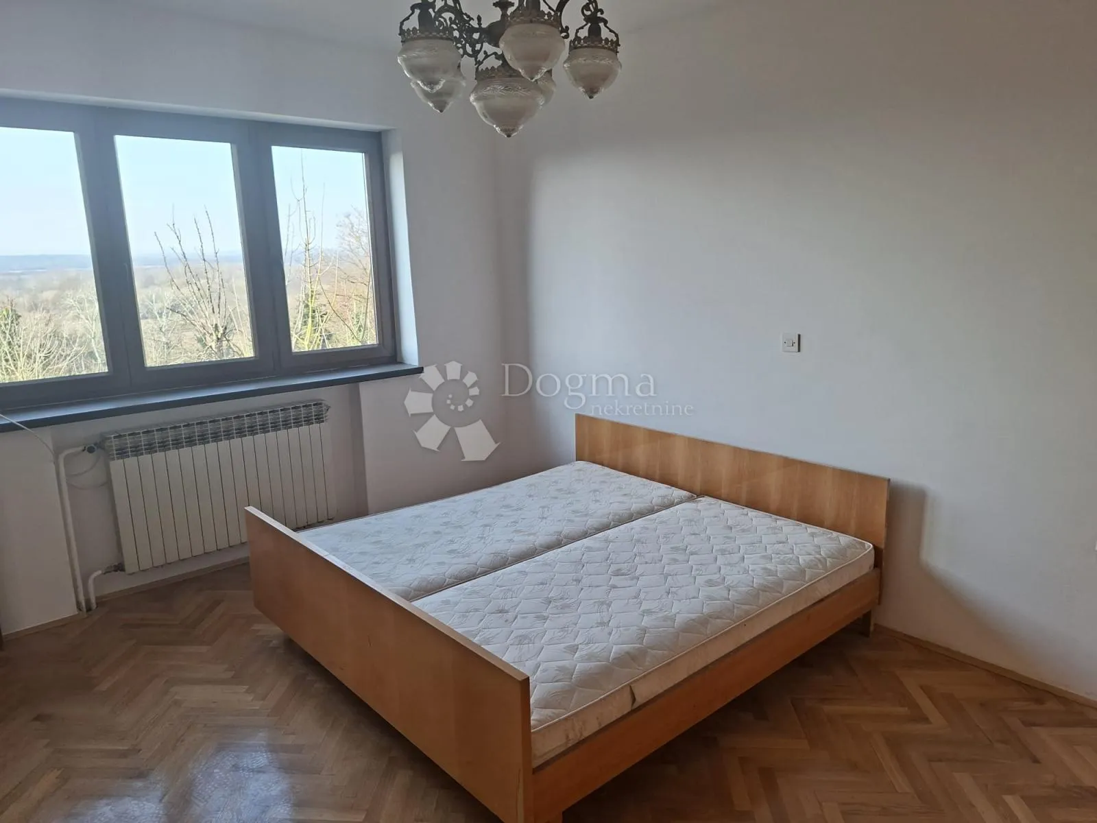 elegantna kuća sisak - slika 8