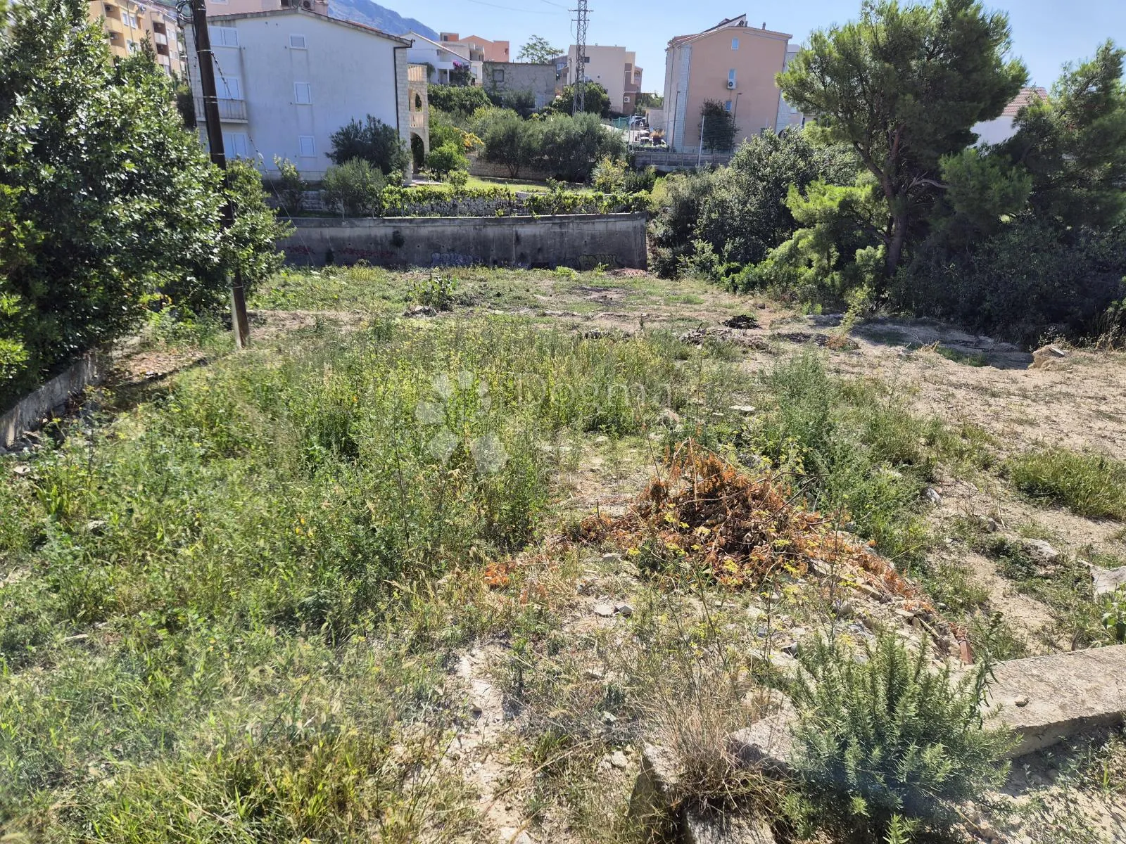 atraktivno građevinsko zemljište podstrana - slika 2