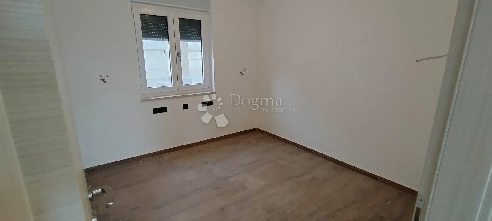 malinska - dva apartmana s okućnicom - slika 22