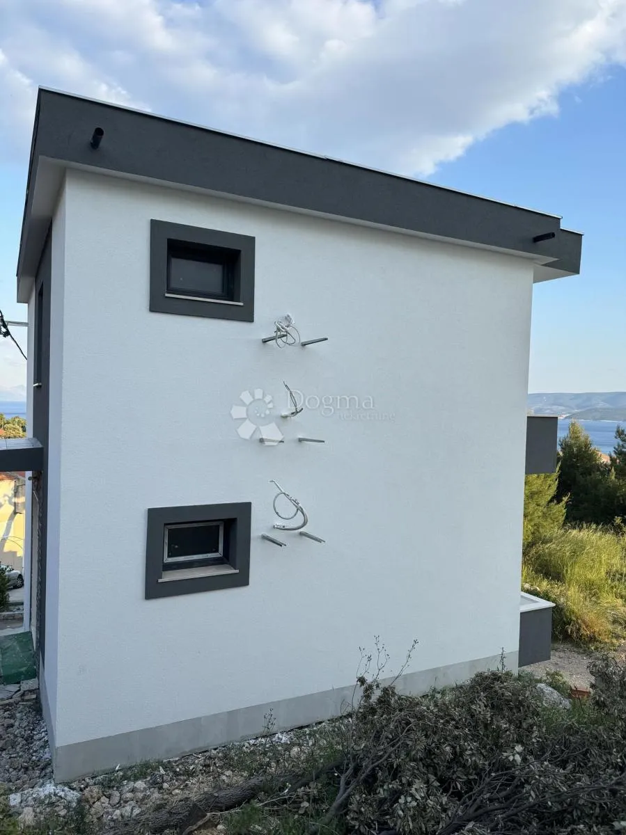 omiška rivijera - kuća s otvorenim pogledom na more - slika 3