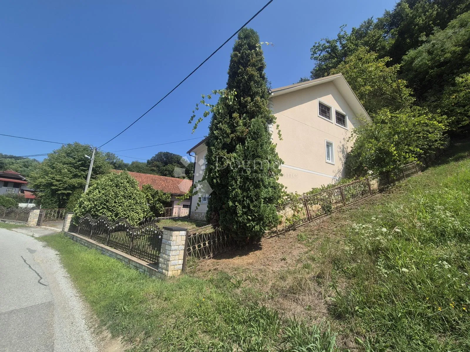 kuća s radionom i pomoćnim objektom nadomak sv. križa začretja! - slika 4