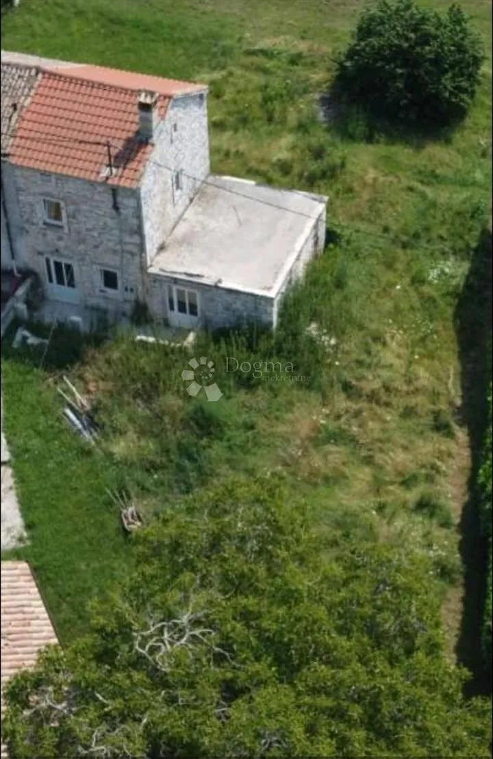 istarska kamena kuća s velikim potencijalom i idejnim projektom – barban - slika 10