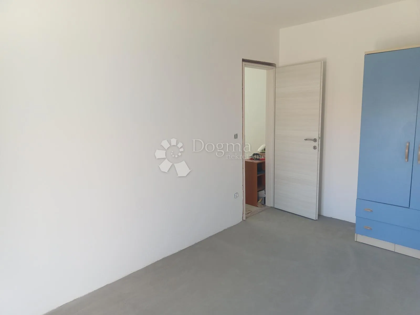 centar - 214,30m2 - slika 19