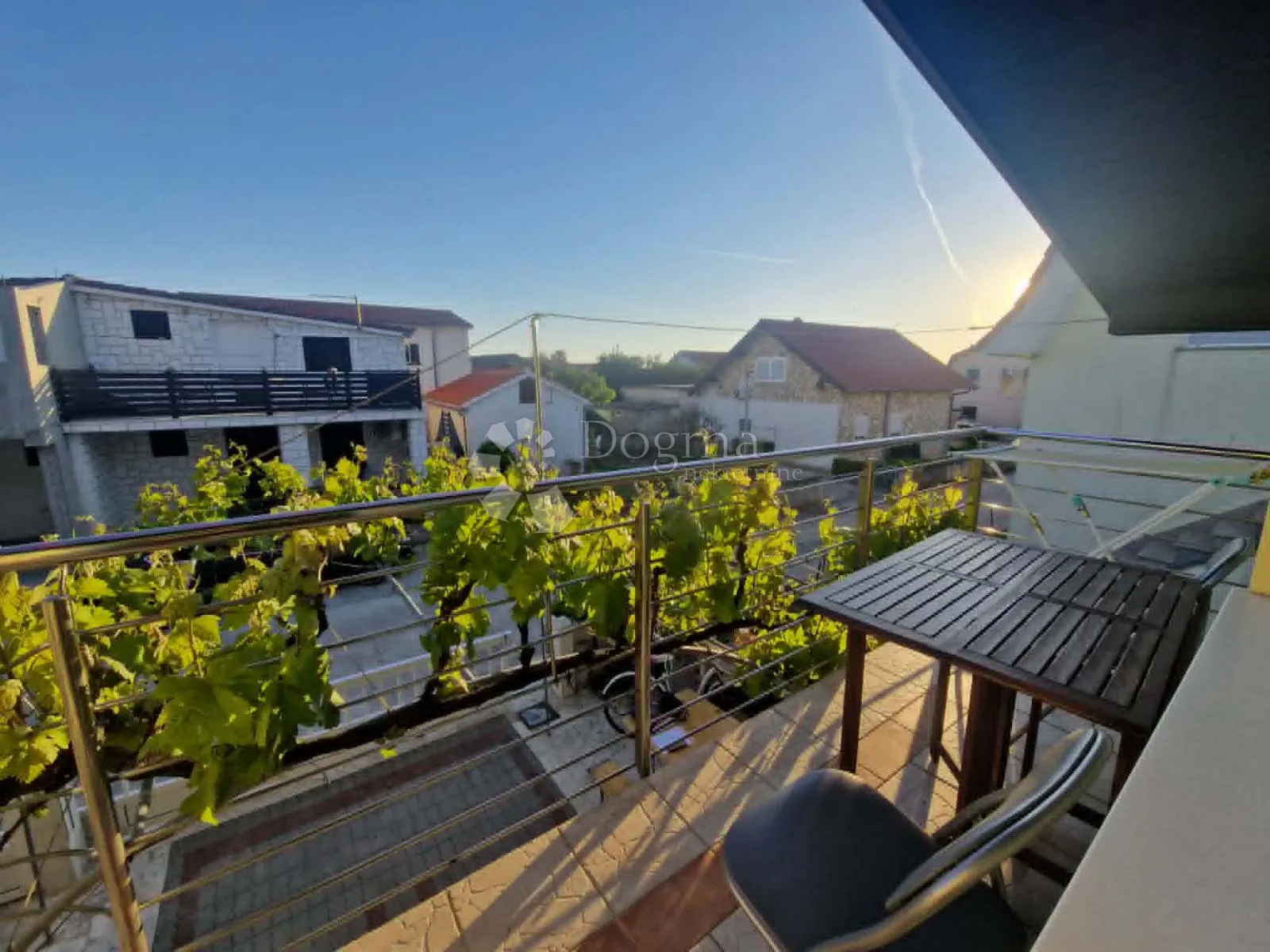 vrsi - zukve - apartmanska kuća u blizini mora - slika 12