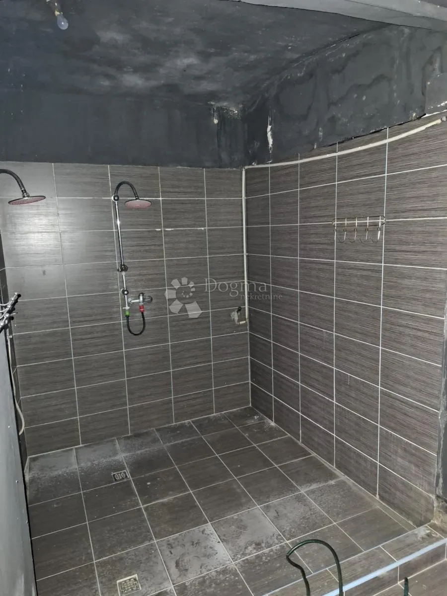 investicijski projekt – 280 m² u srcu gornjeg grada - slika 7