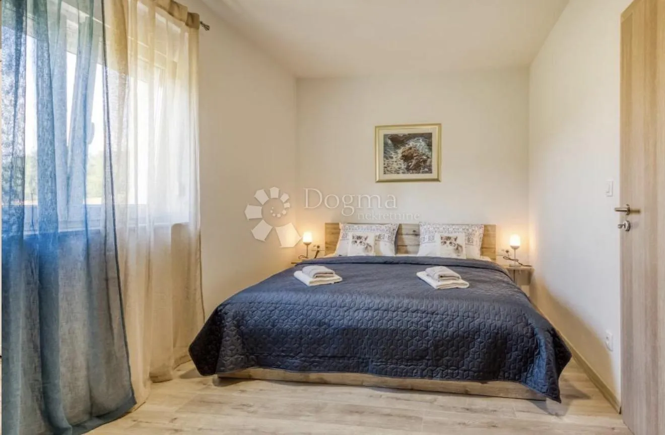 idilična kuća sa 4 apartmana u blizini plitvičkih jezera - slika 35