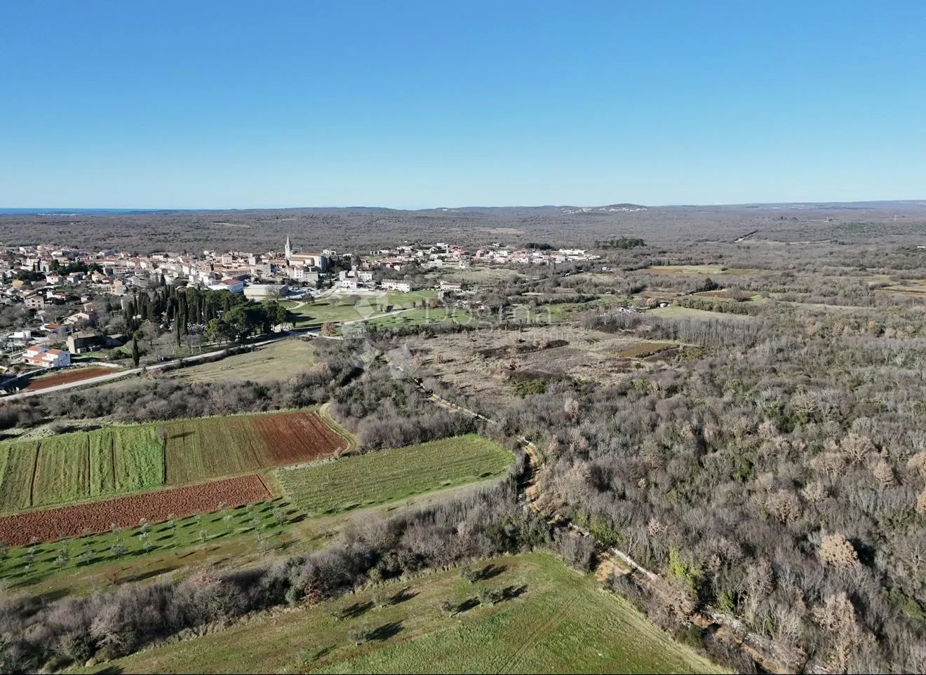 poljoprivredno zemljište u blizini bala 6052m2 - slika 4