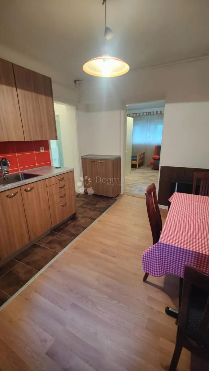 trešnjevka stan 35 m2 prilika za investiciju - slika 2