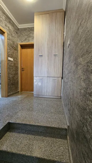 višnjevac – uređena kuća bez ulaganja - slika 8