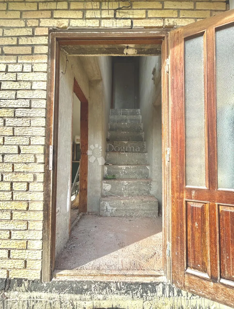 obiteljski dom - nadomak osijeka - slika 3