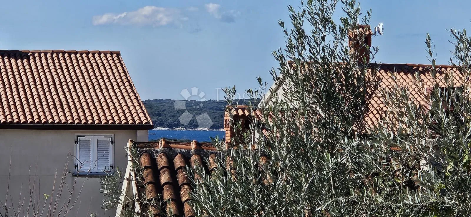 kuća sa 3 stana - slika 36