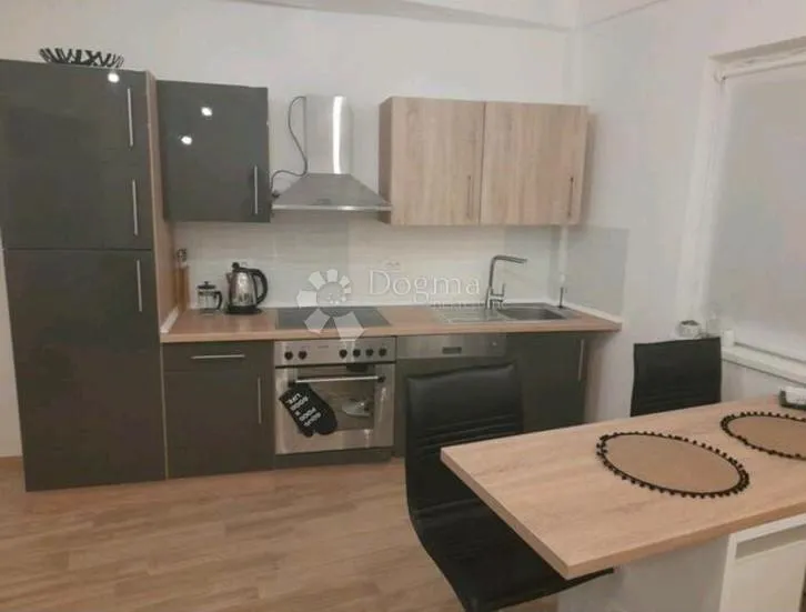rijeka, kantrida, stan 40 m2 + 5 m2 terasa - slika 4