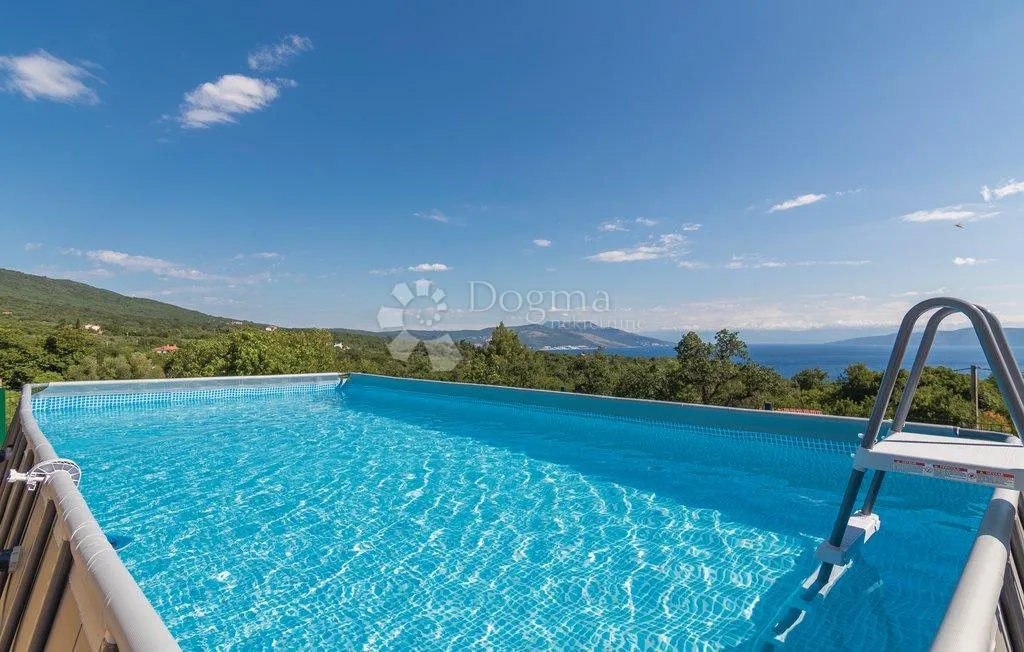 samostojeća kuća sa 2 luksuzna stana, pogled more! labin, okolica - slika 12