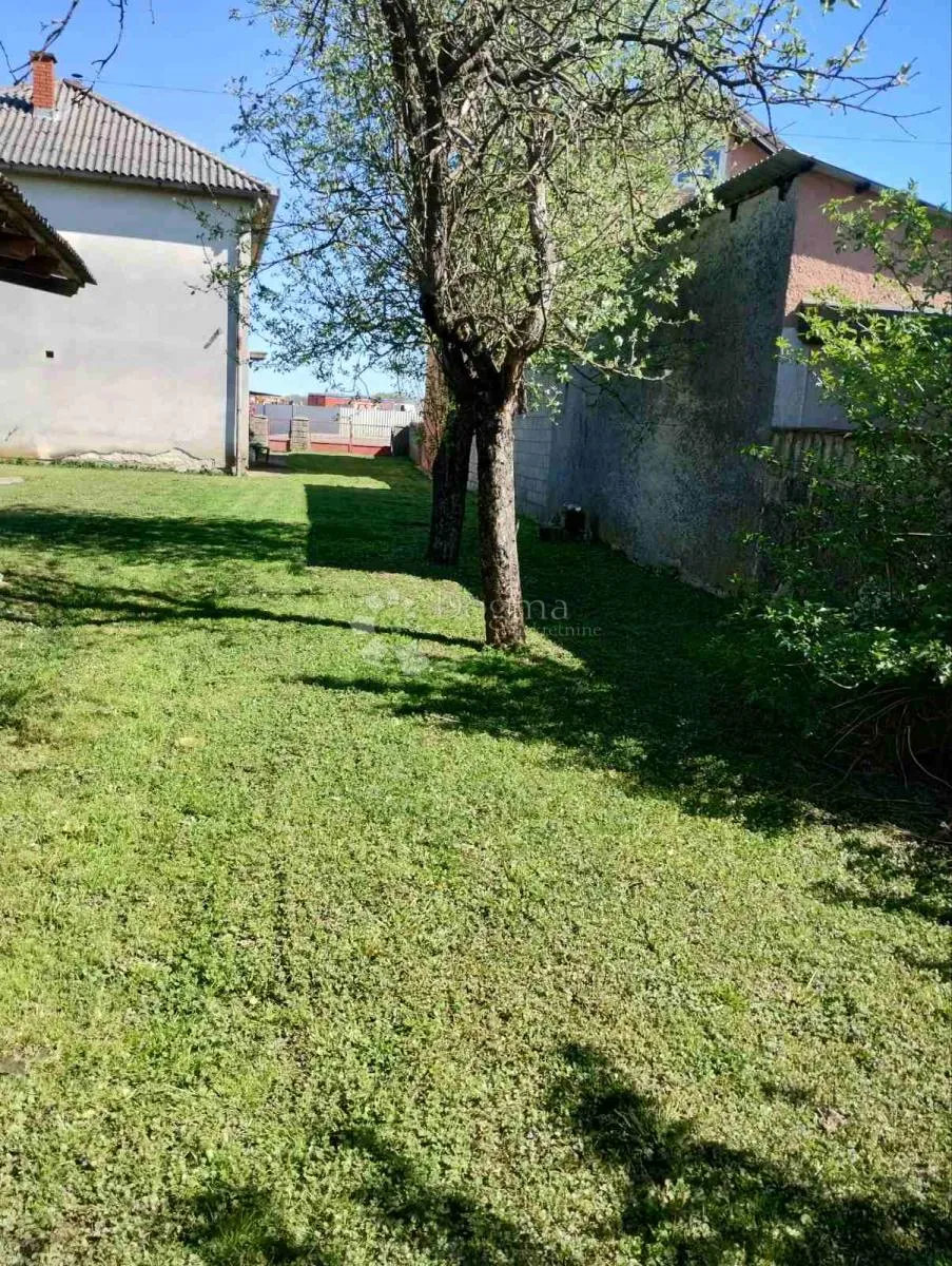 impresivna površina zemljišta u trnovcu - slika 3