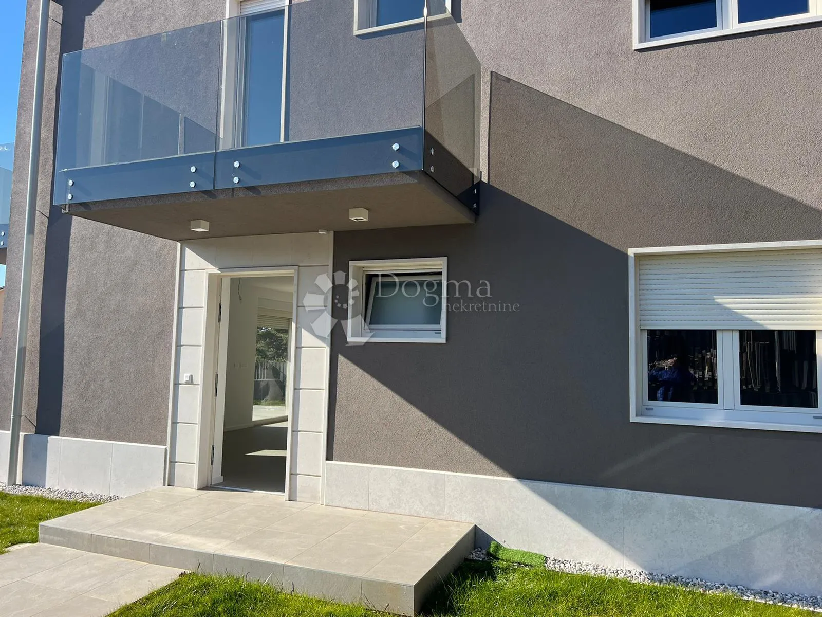 ekskluzivan penthouse u poreču - slika 11