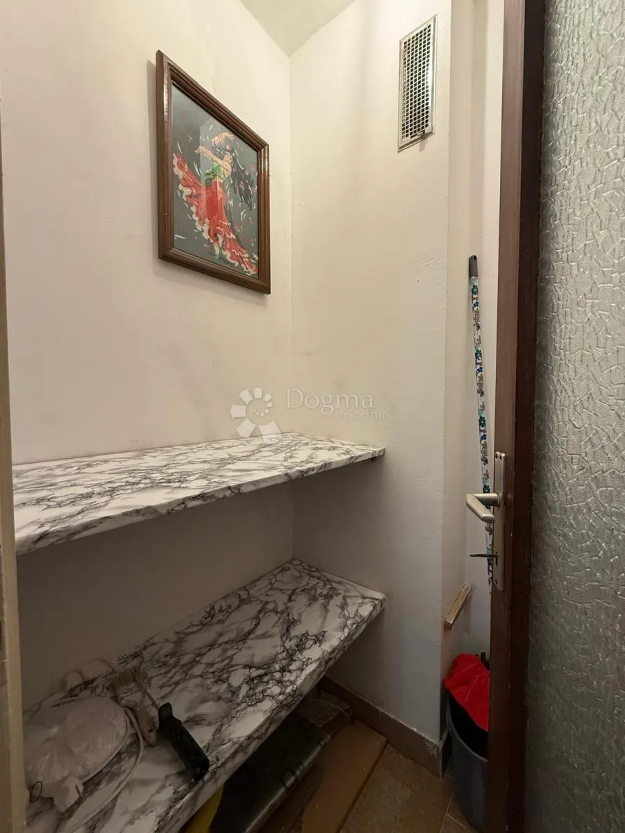 pula – vidikovac |renoviran stan 66,24 m²|9. kat|lift - slika 21