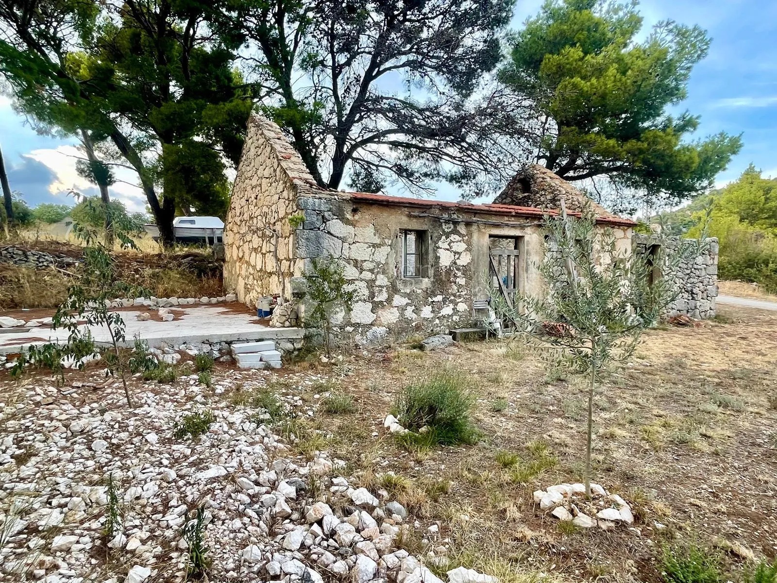 kamena kuća s potencijalom za vilu - slika 4