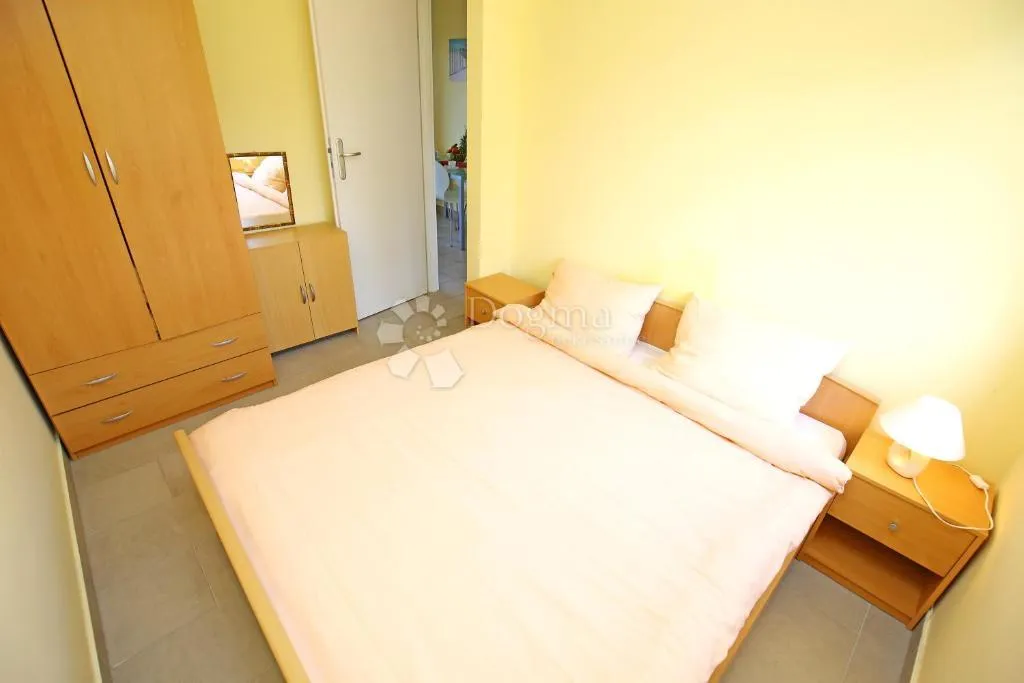 namješten apartman u svetom filipu i jakovu – odlična prilika za odmor ili turistički najam - slika 5