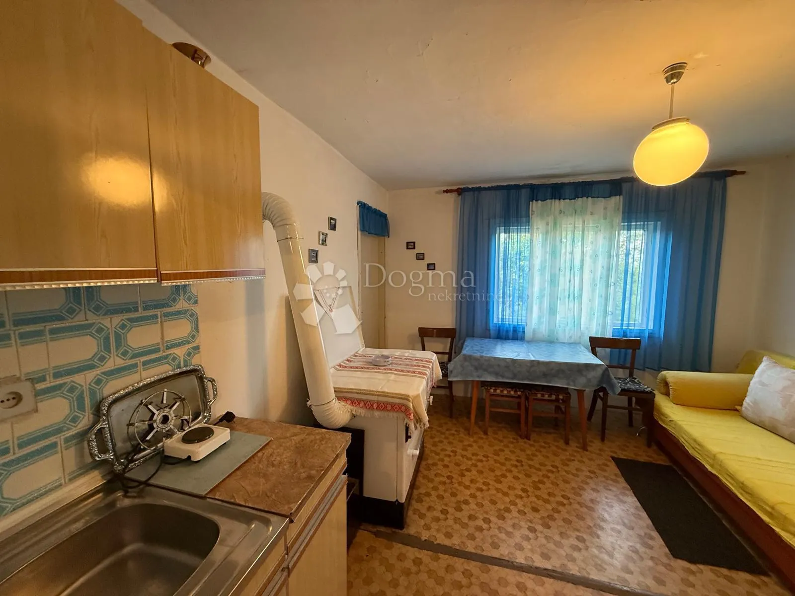 useljivo imanje na osami šuma zelenilo pogled - slika 8
