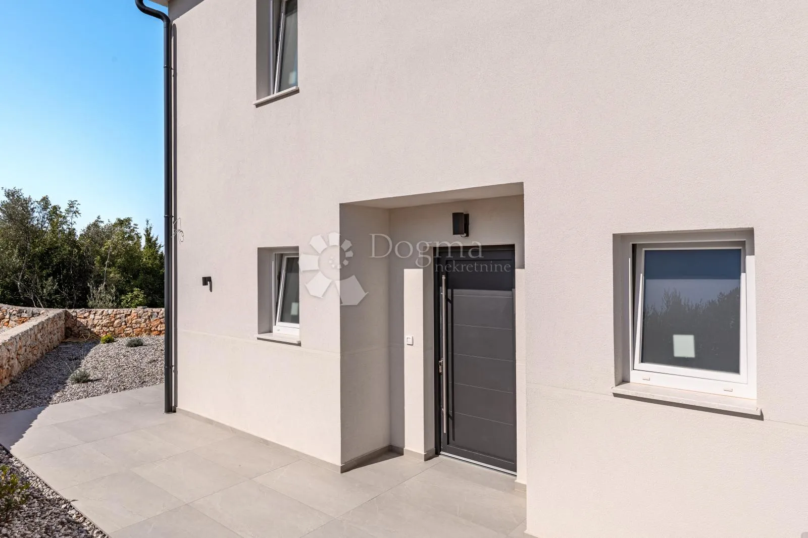 privatna vila 2 s pogledom na more - malinska - slika 19